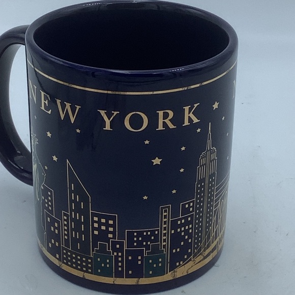 Torkia Cobalt Blue and Gold New York City Skyline Mug - Picture 3 of 10
